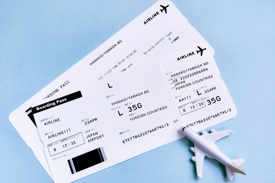 飛行機を一番安く予約するならスカイスキャナー一択