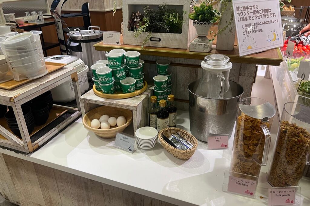 フレークと納豆と温泉卵