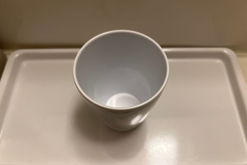 コップ